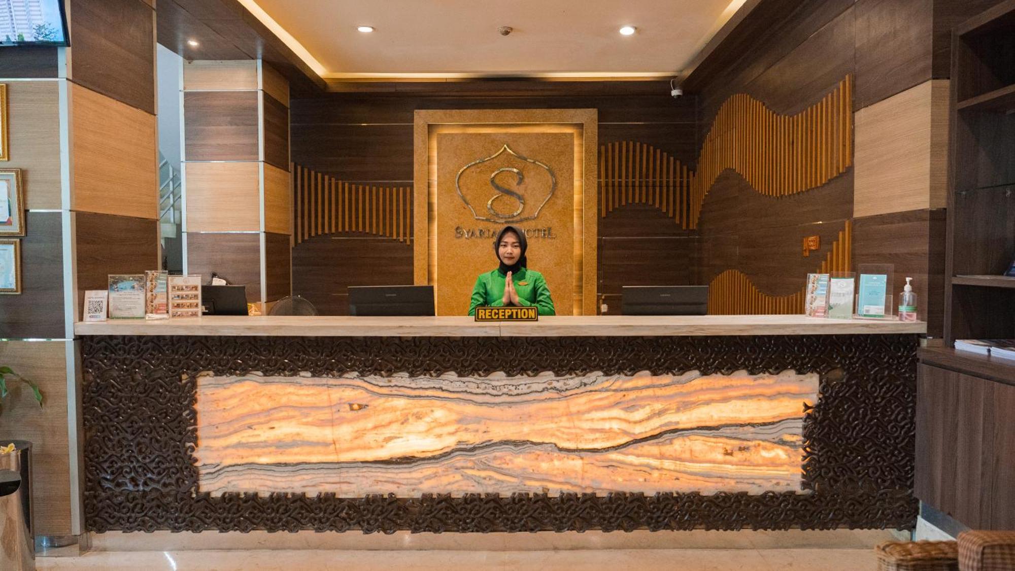 Lorin Syariah Solo Hotel Екстер'єр фото
