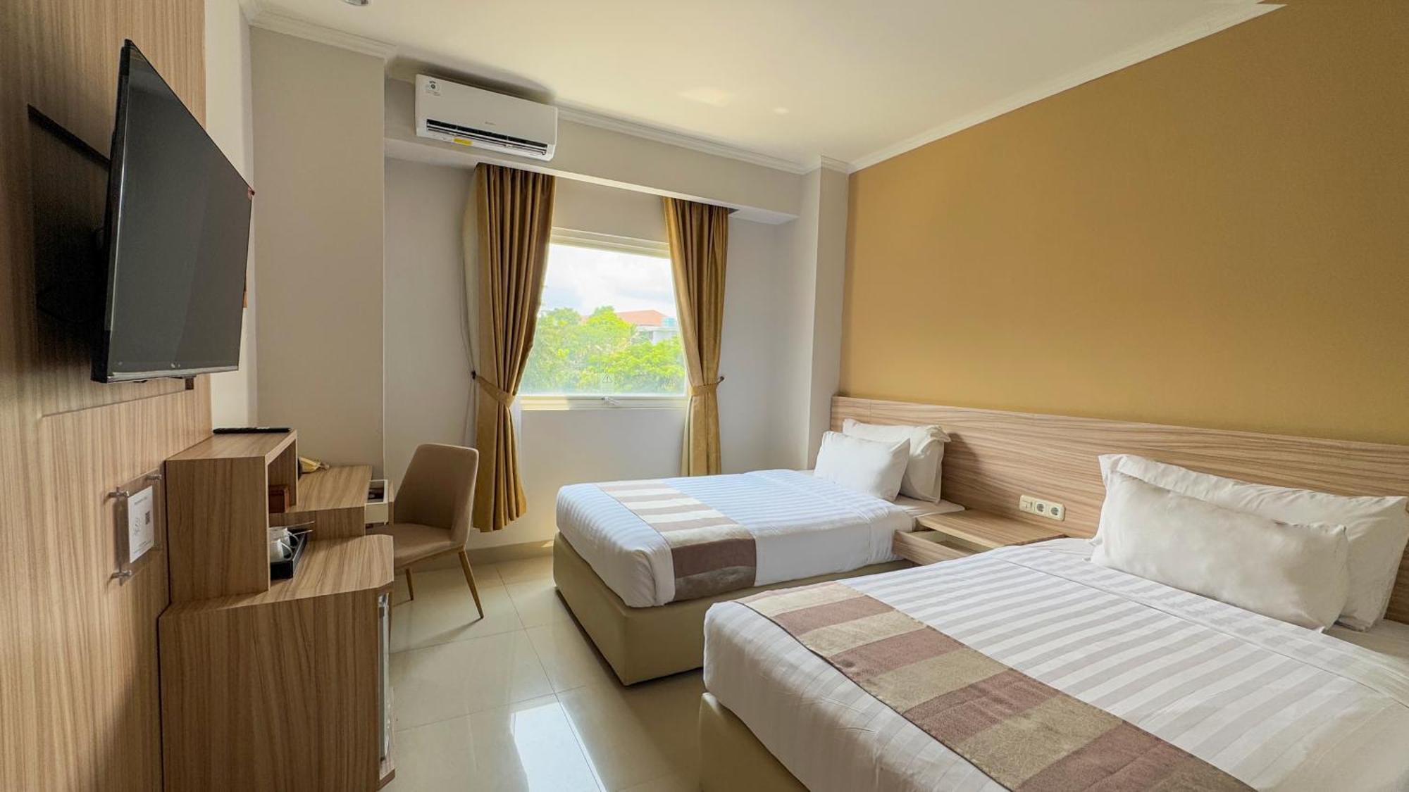 Lorin Syariah Solo Hotel Екстер'єр фото